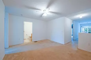 4729 Ashburn Pond Way, Tampa, FL 33610 - Photo 19