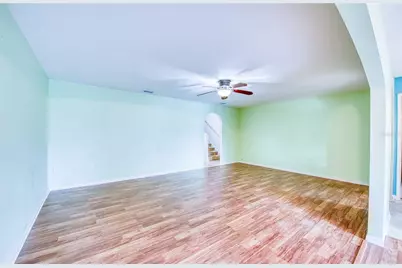 4729 Ashburn Pond Way, Tampa, FL 33610 - Photo 9