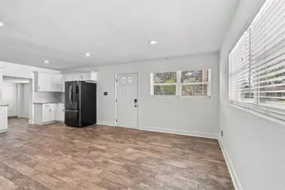 4107 W Wyoming Avenue, Tampa, FL 33616 - Photo 5
