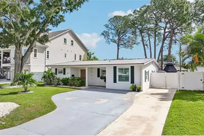 9001 Bay Street NE, Saint Petersburg, FL 33702 - Photo 3