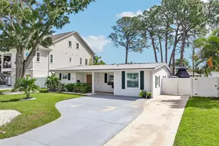 9001 Bay St NE, Saint Petersburg, FL 33702 - Photo 3