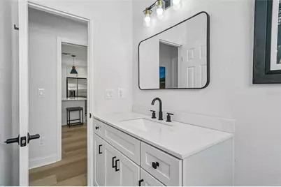 9001 Bay Street NE, Saint Petersburg, FL 33702 - Photo 39