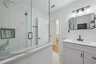 9001 Bay St NE, Saint Petersburg, FL 33702 - Photo 35