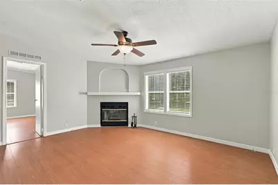 6814 Founders Street, Zephyrhills, FL 33542 - Photo 17