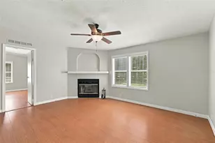 6814 Founders St, Zephyrhills, FL 33542 - Photo 17