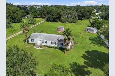 6814 Founders Street, Zephyrhills, FL 33542 - Photo 7