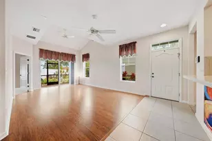 10647 Whittington Ct, Largo, FL 33773 - Photo 7