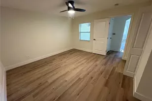 3111 W Spruce St, Tampa, FL 33607 - Photo 17