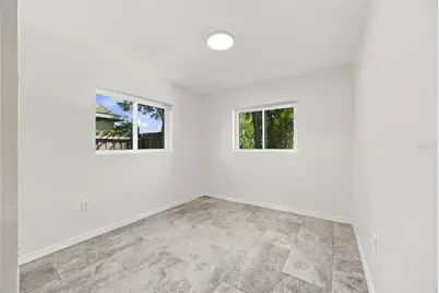 7557 N 18th Avenue N, Saint Petersburg, FL 33710 - Photo 17