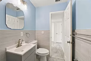 7557 N 18th Ave N, Saint Petersburg, FL 33710 - Photo 15