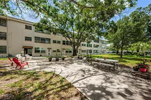 5880 38th Ave N, Saint Petersburg, FL 33710 - Photo 47