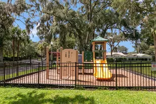 37608 Daliha Terrace, Zephyrhills, FL 33542 - Photo 37