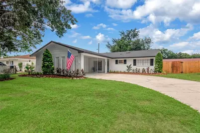 4404 Snapper Street, Tampa, FL 33617 - Photo 1