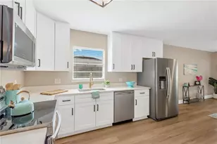 4404 Snapper St, Tampa, FL 33617 - Photo 5