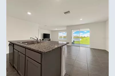 822 Will Scarlett Avenue, Ruskin, FL 33570 - Photo 11