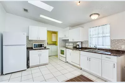 34 Pelican Drive E, Oldsmar, FL 34677 - Photo 5