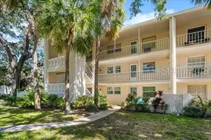 821 Patricia Ave, Dunedin, FL 34698 - Photo 1
