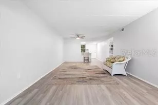 821 Patricia Ave, Dunedin, FL 34698 - Photo 13