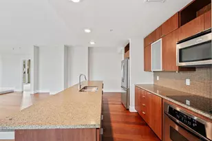 912 Channelside Dr, Tampa, FL 33602 - Photo 11