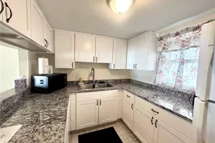 7701 Starkey Rd, Seminole, FL 33777 - Photo 1