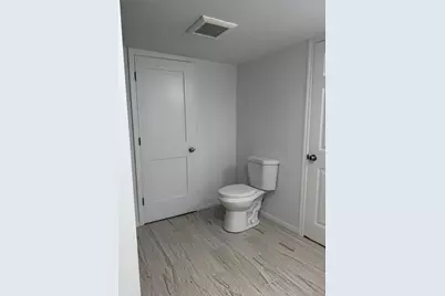 6237 New York Street, Zephyrhills, FL 33542 - Photo 21