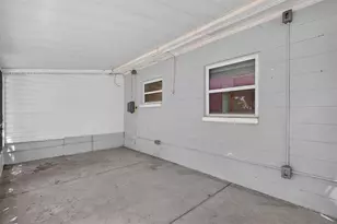 715 W Bayshore Dr, Tarpon Springs, FL 34689 - Photo 25