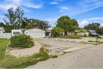7812 2nd Avenue NW, Bradenton, FL 34209 - Photo 3