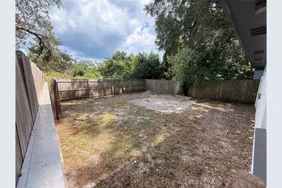 10123 N 11th Street #B, Tampa, FL 33612 - Photo 25