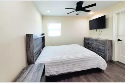 922 W Knollwood Street #2, Tampa, FL 33604 - Photo 9