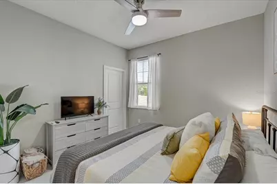 2194 Fairway Avenue S, Saint Petersburg, FL 33712 - Photo 25