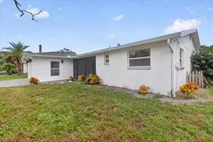 2217 Harrison Dr, Holiday, FL 34691 - Photo 17