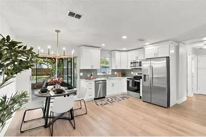 10506 Alambra Avenue, Tampa, FL 33619 - Photo 7