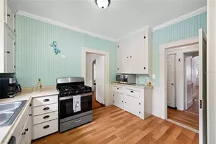1225 11th St N, Saint Petersburg, FL 33705 - Photo 15