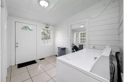 1225 11 Street N, Saint Petersburg, FL 33705 - Photo 25