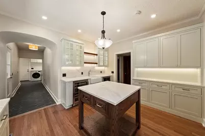 250 Mirror Lake Drive N, Saint Petersburg, FL 33701 - Photo 27