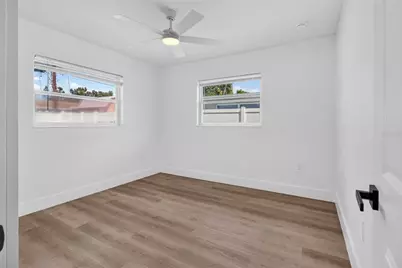 1130 7th Avenue NE, Largo, FL 33770 - Photo 27