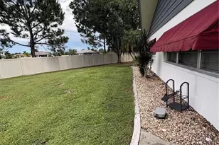 1936 Rolling Green Cir, Sarasota, FL 34240 - Photo 5