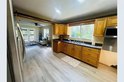 32350 Marchmont Circle, Dade City, FL 33523 - Photo 19