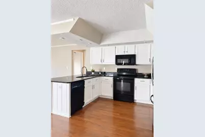 1912 Elk Spring Drive, Brandon, FL 33511 - Photo 17