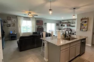 9177 Forge Breeze Loop, Wesley Chapel, FL 33545 - Photo 9