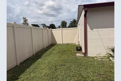 5539 7th Avenue N, Saint Petersburg, FL 33710 - Photo 23