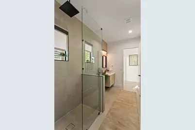 1322 W Grace Street, Tampa, FL 33607 - Photo 29