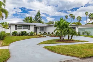 60 Kipling Plaza, Clearwater Beach, FL 33767 - Photo 1