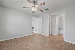 11901 4th Street N, Saint Petersburg, FL 33716 - Photo 19