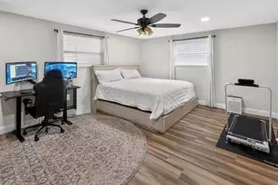 9218 W Robson St, Tampa, FL 33615 - Photo 13