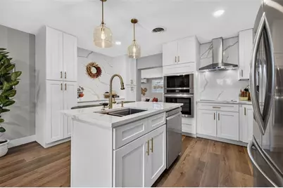 4018 Helena Street NE, Saint Petersburg, FL 33703 - Photo 9