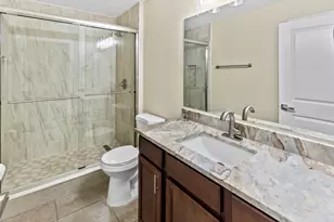 10633 Standing Stone Dr, Wimauma, FL 33598 - Photo 7