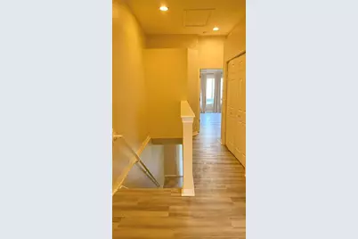 4135 Bismarck Palm Drive, Tampa, FL 33610 - Photo 15