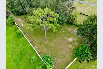 10210 Davis Road, Tampa, FL 33637 - Photo 31