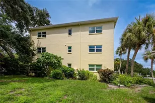 821 Deleon Ct, Dunedin, FL 34698 - Photo 37